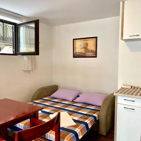 Mirjana * Budva