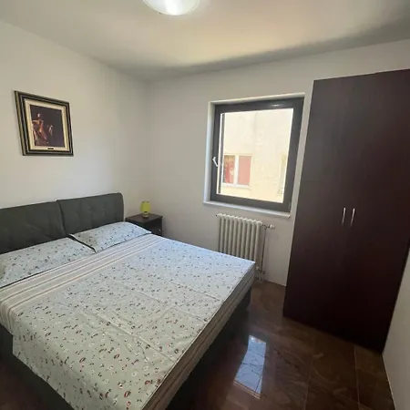 Mirjana * Budva