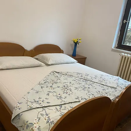 Mirjana * Budva